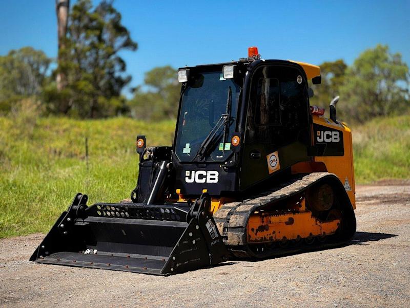 Chargeuse compacte sur chenilles jcb 260t porte-outils terex asv bobcat caterpillar - Image 6