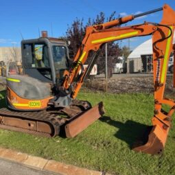 Mini pelle Hitachi ZAXIS40 4 tonnes 5796 heures. Chenilles en caoutchouc.