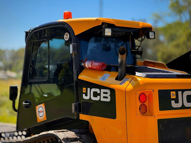 Chargeuse compacte sur chenilles jcb 260t porte-outils terex asv bobcat caterpillar - Image 16
