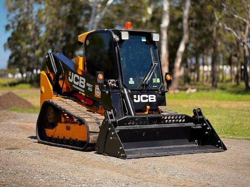 Chargeuse compacte sur chenilles jcb 260t porte-outils terex asv bobcat caterpillar - Image 2