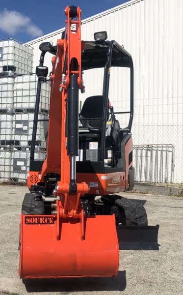 Mini pelle Kubota KX018-4 2023 – Compacte, puissante et confortable – Image 5