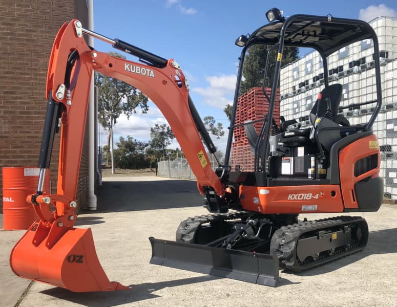 Mini pelle Kubota KX018-4 2023 – Compacte, puissante et confortable – Image 7