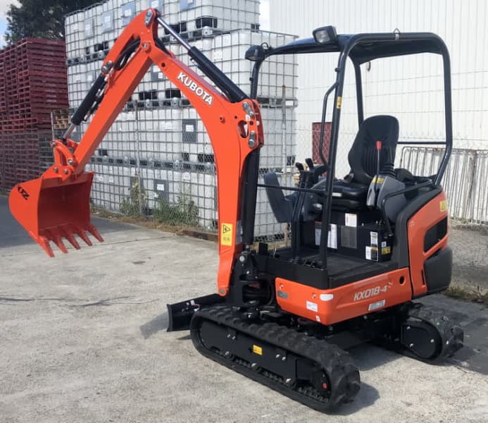 Mini pelle Kubota KX018-4 2023 – Compacte, puissante et confortable – Image 15