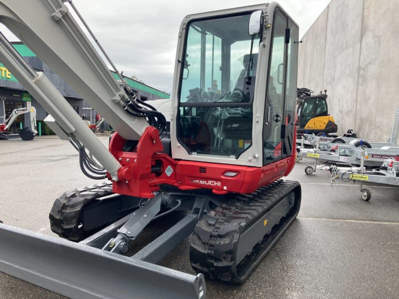 Mini pelle Takeuchi TB370 2022 – Performance et technologie réunies – Image 7