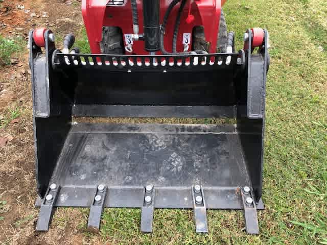 Chargeuse Compacte KB25 2023 – Image 16