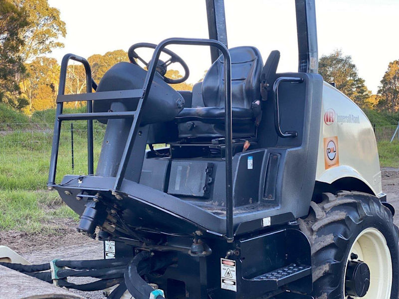 Ingersoll rand sd45 rouleau compacteur à tambour lisse articulé de 4,8 tonnes - Image 16