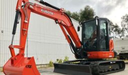 
										Mini Pelle Kubota U55-4 5,5 tonnes full									