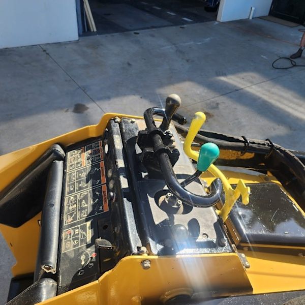 Vermeer S450TX Mini Chargeur & Remorque - Image 4