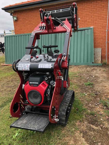 Chargeuse Compacte KB25 2023 – Image 11