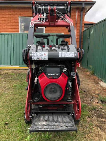 Chargeuse Compacte KB25 2023 – Image 5