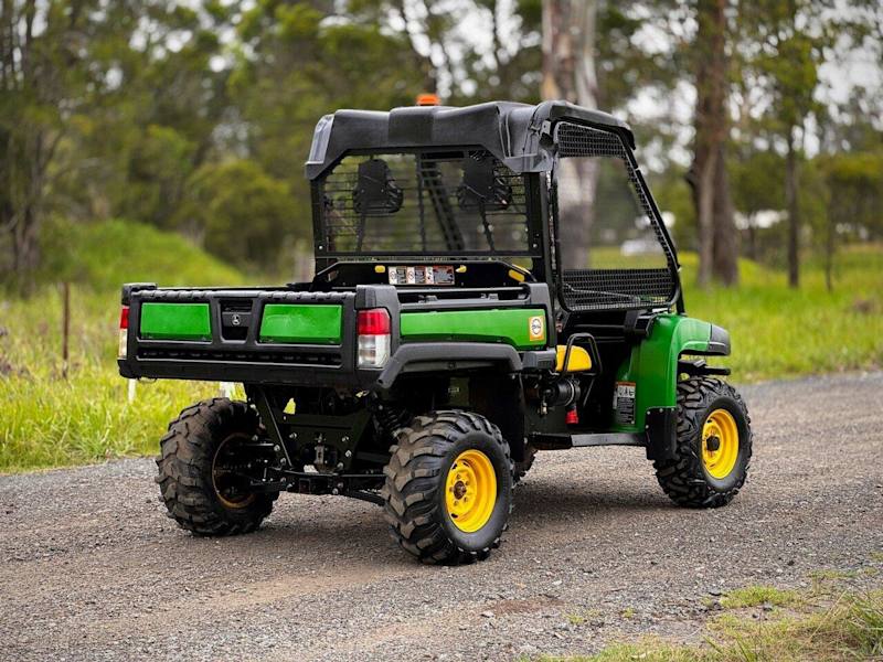 John deere 855e gator – Diesel – Image 4