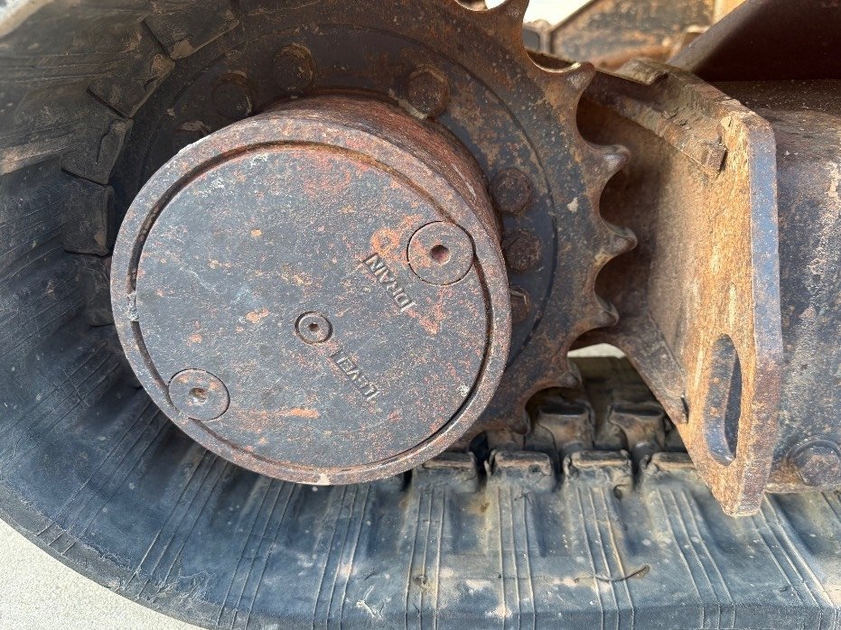 Mini pelle Hitachi ZX 26 2017 – Compacte, performante et prête à l’emploi – Image 8