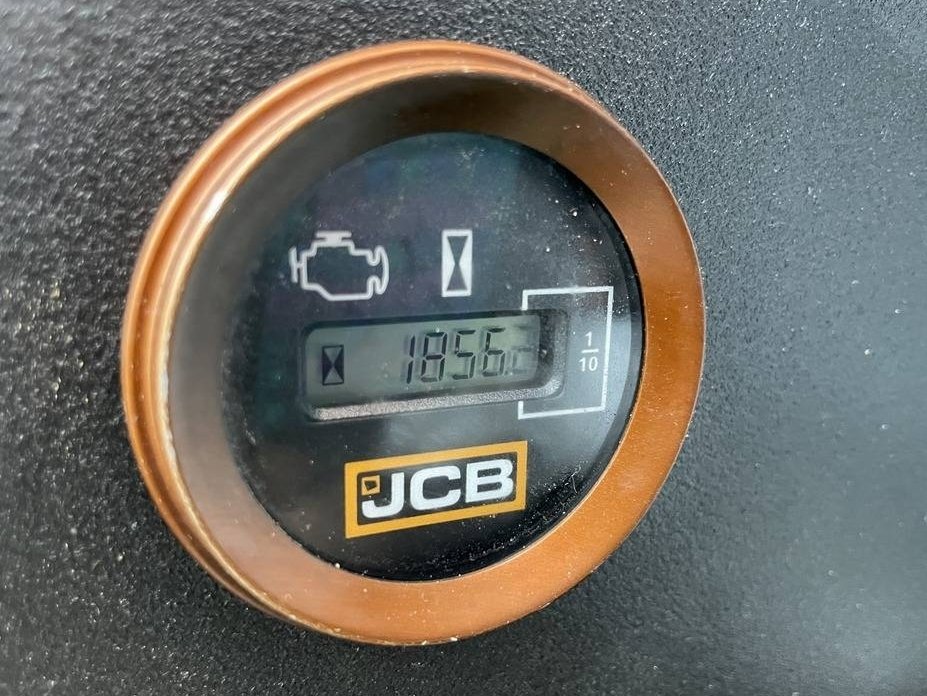 Mini pelle JCB 19 C-1 2020 – Performances optimales pour vos chantiers - Image 11