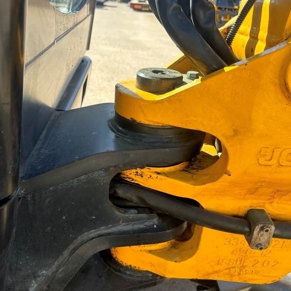 Mini pelle JCB 8026 2019 – Compacte, polyvalente et bien équipée - Image 2