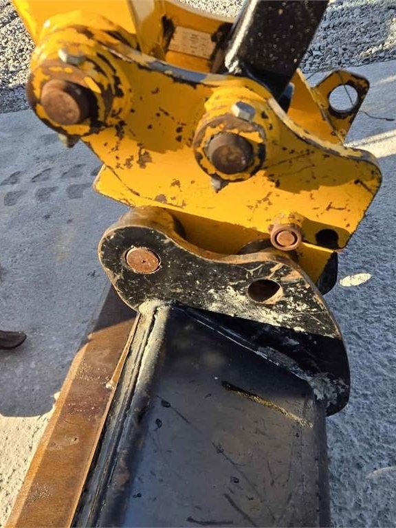 Mini pelle JCB 8026 2019 – Compacte, polyvalente et bien équipée - Image 6