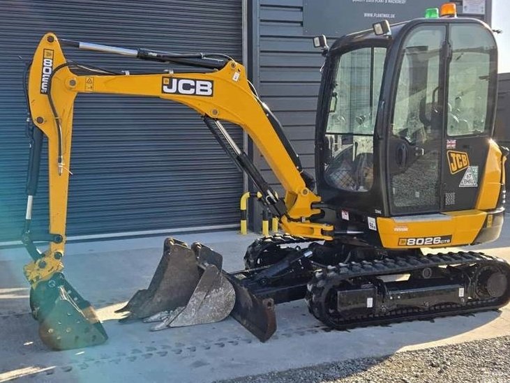Mini pelle JCB 8026 2019 – Compacte, polyvalente et bien équipée - Image 8