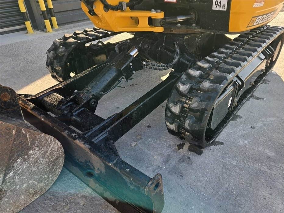 Mini pelle JCB 8026 2019 – Compacte, polyvalente et bien équipée - Image 13