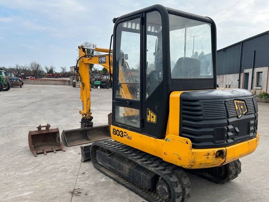 Mini pelle JCB 803 Plus 1999 – Machine pratique et en bon état pour vos travaux – Image 5