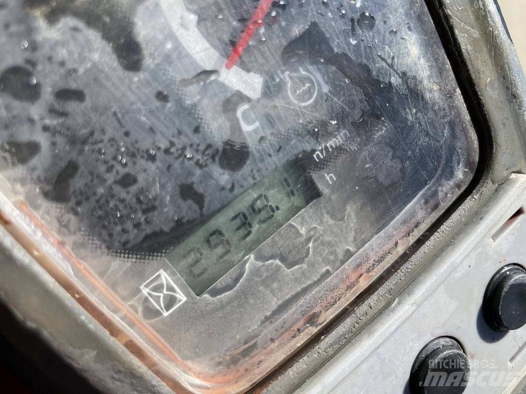 Mini pelle Kubota U 17-3 2016 – Compacte, puissante et bien équipée – Image 8