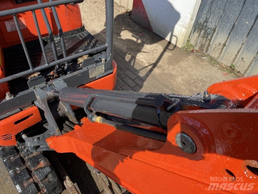 Mini pelle Kubota U 17-3 2016 – Compacte, puissante et bien équipée – Image 9