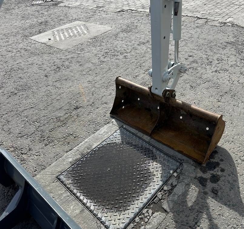 Mini pelle Takeuchi TB 216 2018 – Performante et prête pour le travail - Image 4